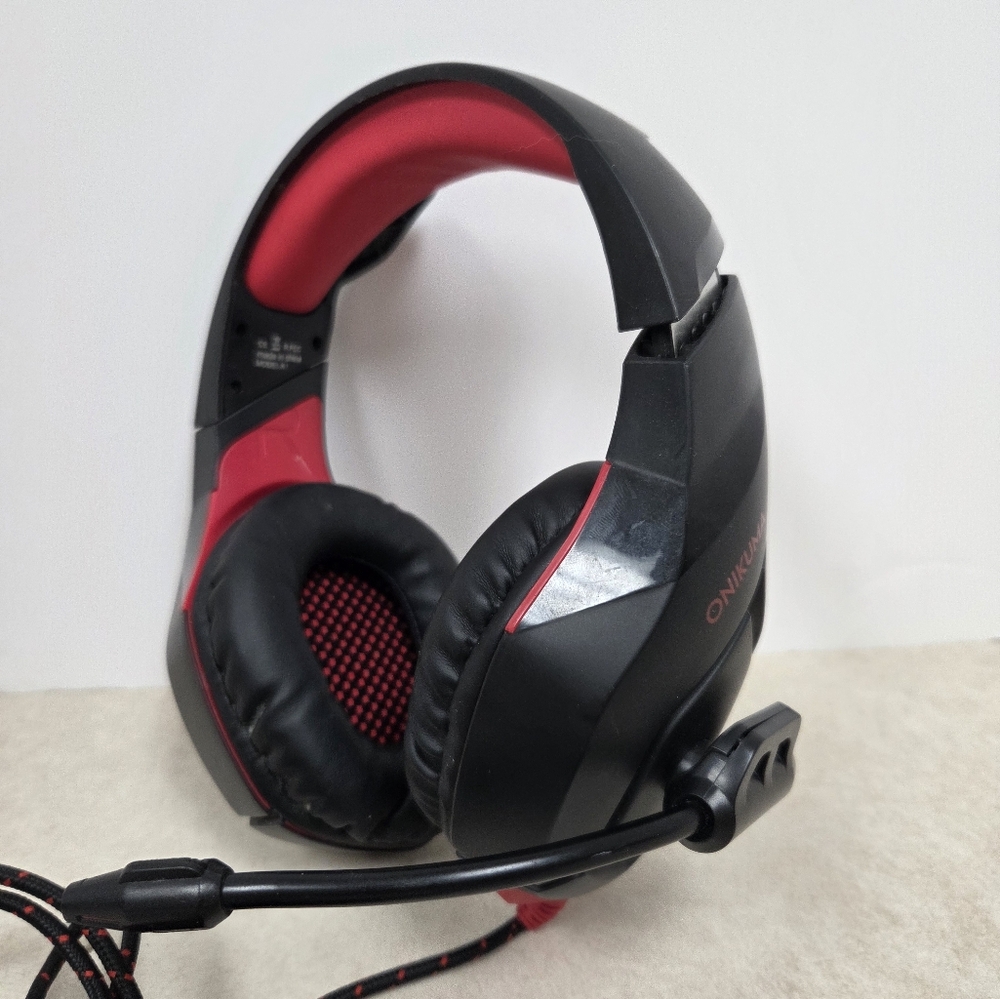 Onikuma Black & Red Professional Gaming Headset (Model K1)